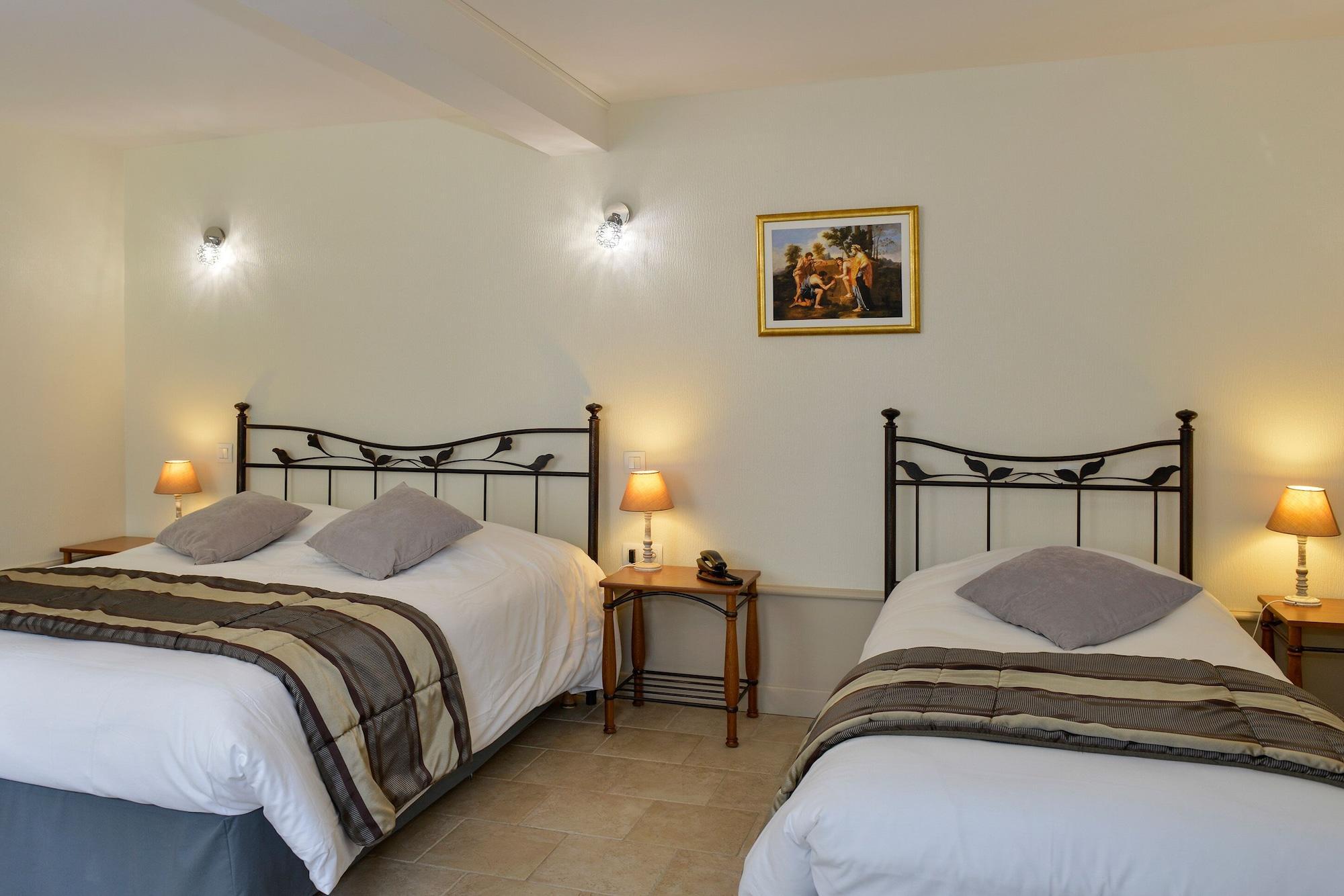 Logis Manoir De La Giraudiere Beaumont-en-Véron Екстериор снимка