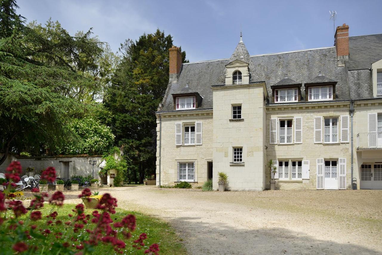 Logis Manoir De La Giraudiere Beaumont-en-Véron Екстериор снимка